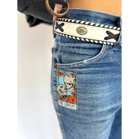 Vintage 80s Native American Belt  Unisex Western Leather Belt with Braided Trim - Picture 4 of 7